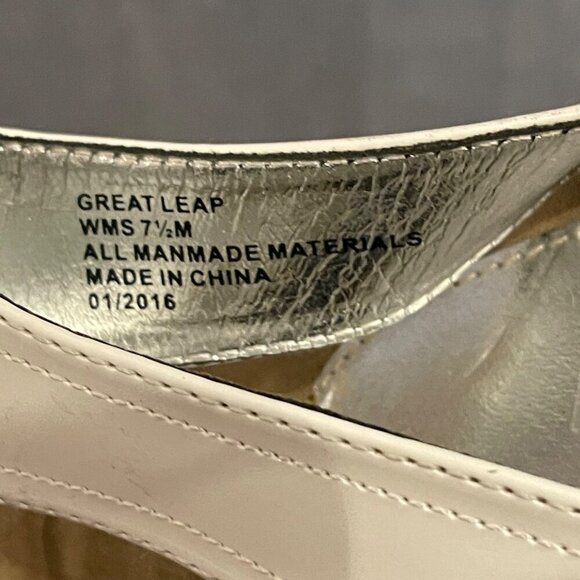 Reaction Kenneth Cole Great Leap 4 Wedge Sandals Size 7.5 - Picture 8 of 9